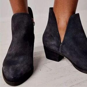 Free People Charm Double V Ankle Boots Black Suede Ankle Boots US 9.5